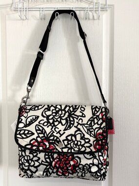 Coach Daisy Floral Graffiti Messenger Bag Flap Shoulder Large Handbag 16915 NEW